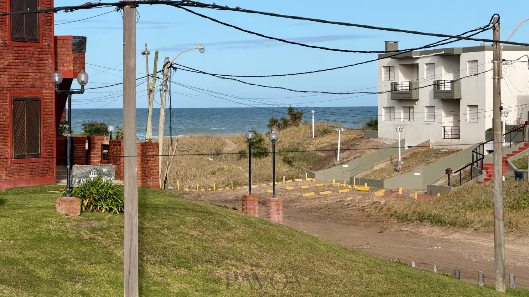 Duplex 3 ambientes en PH - Zona Sur de Villa Gesell.